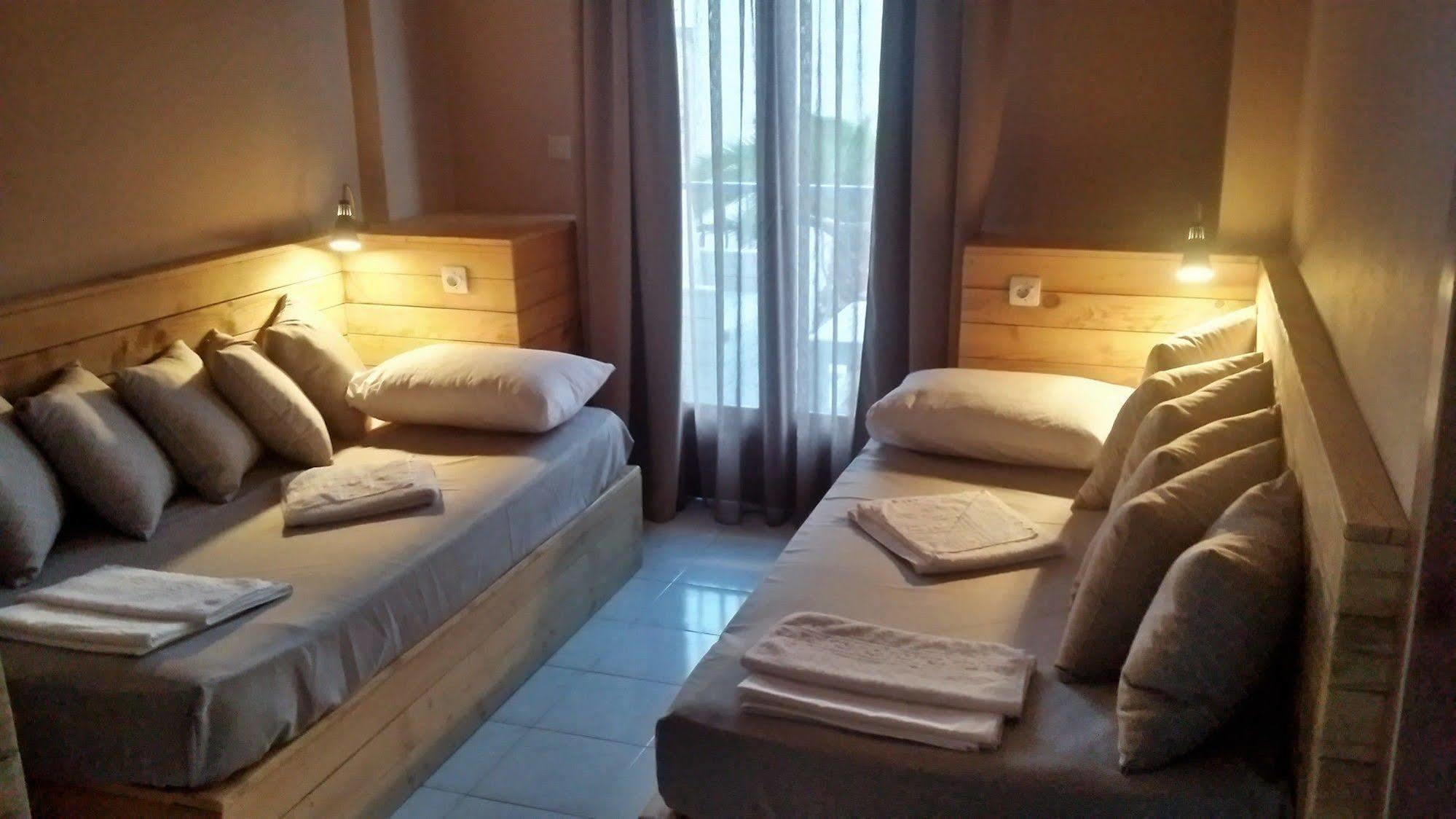 بوليخرونو Anemos Hotel المظهر الخارجي الصورة